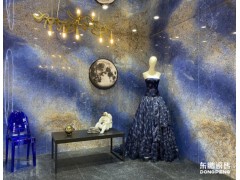 跨界新思维，东鹏瓷砖携“家的新衣”亮相上海建博会